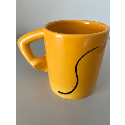 DISNEY MICKEY MOUSE & FRIENDS PLUTO MUG - SCULPTED ARM HANDLE