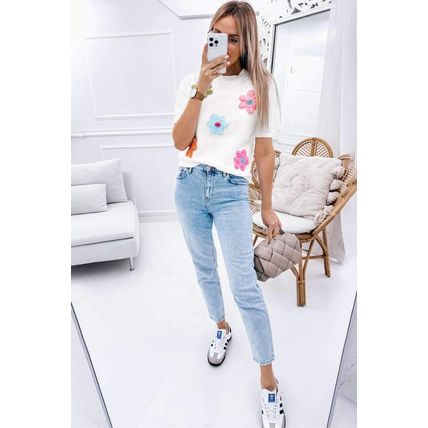 White Cute Flower Applique Short Sleeve Sweater