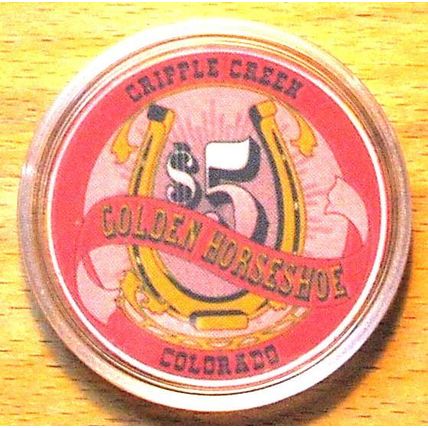 (1) $5. GOLDEN HORSESHOE CASINO CHIP - Cripple Creek, Colorado - 1992
