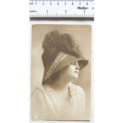 1912 postcard Woman in Fancy Hat