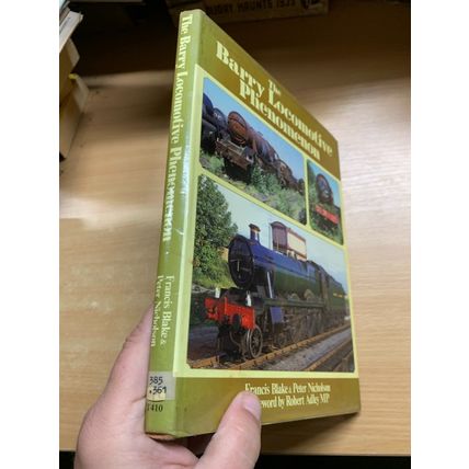 1987 1ST ED "THE BARRY LOCOMOTIVE PHENOMENON" TRAINS LARGE HARDBACK BOOK (P6)
