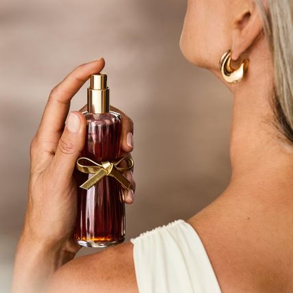 Estée Lauder Youth-Dew Eau De Parfum Spray with Notes of Rose, Spices & Patchoul