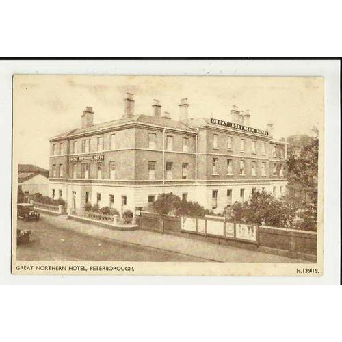 Northamptonshire PETERBOROUGH Great Northern Hotel Postcard by LNER
