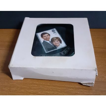 1981 Boxed Paperweight - 25p UK United Kingdom Prince Charles & Lady Diana Stamp