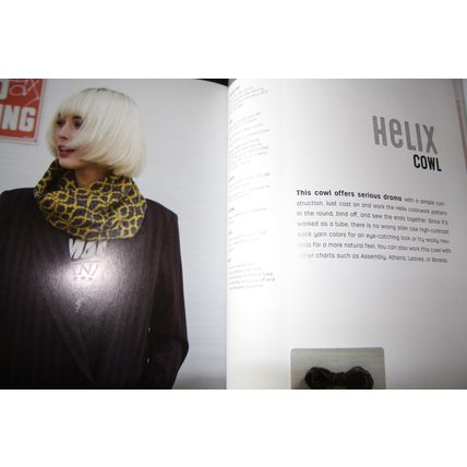 Andrea Rangel, AlterKnit Stitch Dictionary: 200 Modern Knitting Motifs