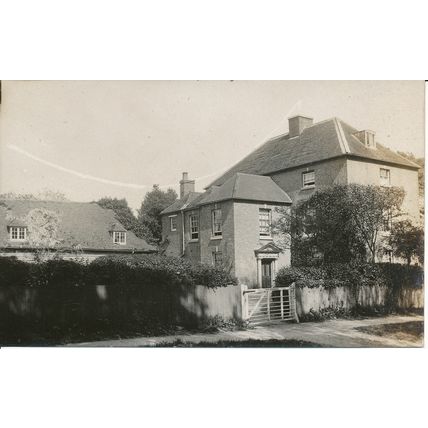 PC19185 Old Postcard. A House