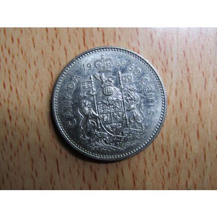 1986 Queen Elizabeth ll 50 Cents Canada Coin