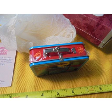HALLMARK SUPERMAN Mini-Lunchbox Ornament!! Mint in Box!! $18.00 Shipped!!