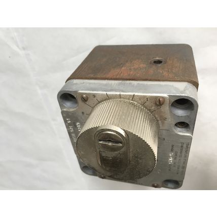 RACINE BOSCH FF2 AHSH 02L 01 TEMP STABILIZED VALVE,977711,5-925,(no Key)!SL
