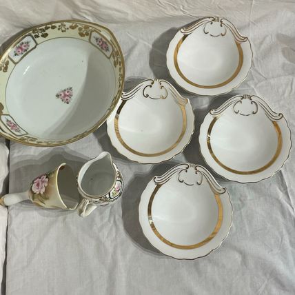 Elegant Dish Set - Perfect -Excellent-Ceramic-White