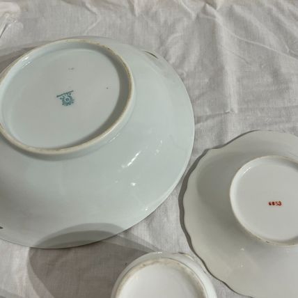 Elegant Dish Set - Perfect -Excellent-Ceramic-White