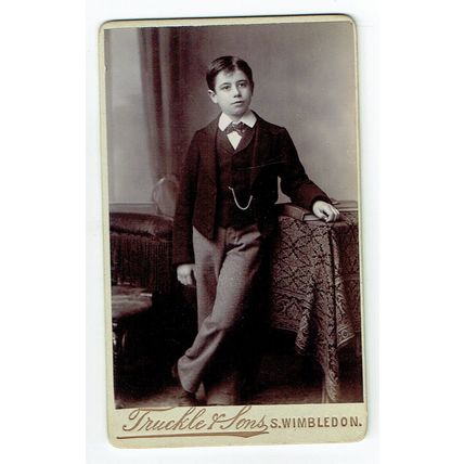 Victorian cdv photo well dressed boy Wimbledon photographer