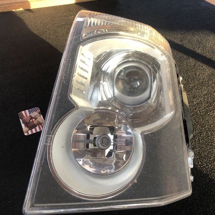 Land Rover LR2 Headlight Adaptive BI-XENON HID Right OEM LR057307
