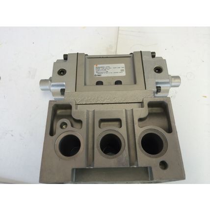 NEW SMC NV8A4224-21A VALVE SMC NVSA4224-21A,FF