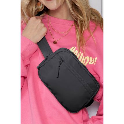 Black Wide Belt Zipped Square Crossbody Bag
