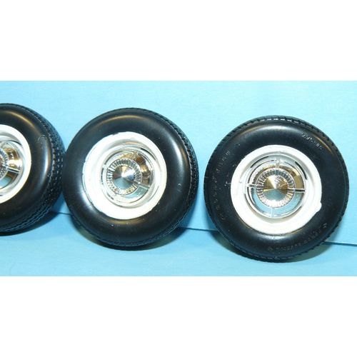 1/18 wheel set # 005 , to replace one or for use as a display in a diorama sc