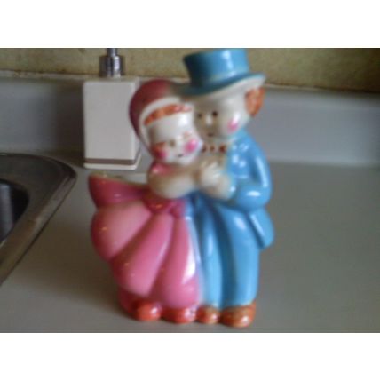 Ceramic planter couple dancing/hugging very cute