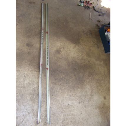 1969 CHRYSLER TOWN & COUNTRY BODY SIDE GLASS TOP TRIM OEM