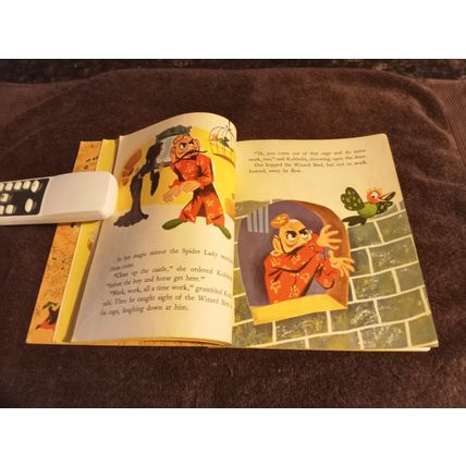 Little Golden Book Bil Baird's Whistling Wizard By Alan Stern (A) Edition 1952
