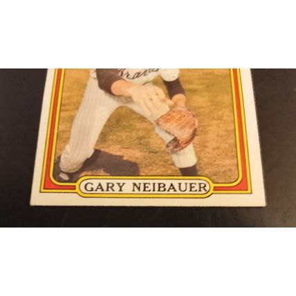 Topps 1972 149 Gary Neibauer Atlanta Braves Pitcher 8.0 Near Mint/Mint Condition