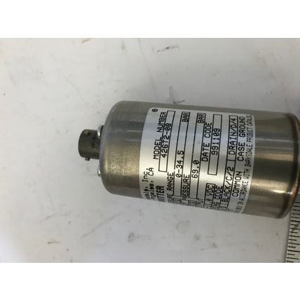 NEW BARKSDALE 426T2-08 PRESSURE SENSOR TRANSDUCER 14-30VDC 0-500 PSIG,EM