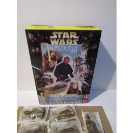 Kellogg`s Corn Pops 1999 Star Wars Statuettes Cereal Box & Set of 10 Sealed