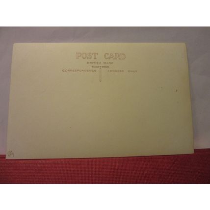 busy BEKONSCOT MODEL VILLAGE, BEACONSFIELD, BUCKINGHAMSHIRE unused postcard RP =