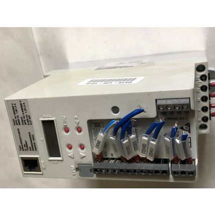 LENSE E84AVBDE3714SX0 SERVO AMPLIFER/INVERTER,13289667,DRIVE 400vAC 3P 1.3A,Bv
