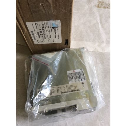 New ALLEN BRADLEY 2097-V31PR2 allen bradley 2097-V31PR2 Ser A,BL