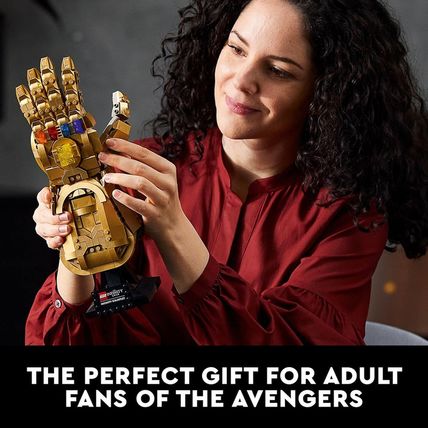 LEGO Marvel Infinity Gauntlet Set 76191 Collectible Thanos Glove with Infinity S