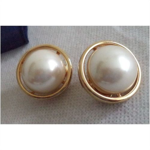 Andre Courreges Vintage Earrings Classic Pearl Gold Large Cabochon Clips Jewelry