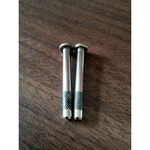 Mountain Cruiser spare wheel pins - 1:16 scale