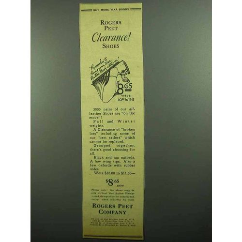 1943 Rogers Peet Shoes Ad - Clearance