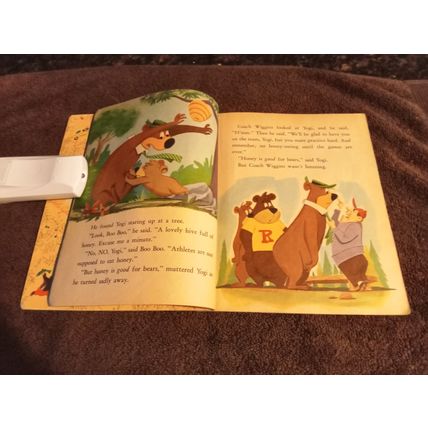 Little Golden Book Yogi Bear Our Hero By S Quentin Hyatt 5.5 fine- Shape 1960