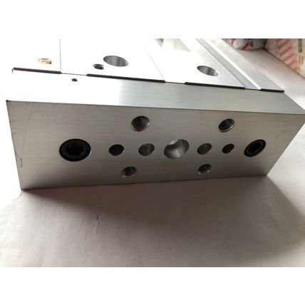 new PHD SKD76 X 50-H1,PNEUMATIC METRIC SLIDE CYLINDER GUIDE,05671356-01 SLD,HC
