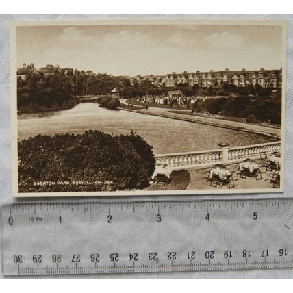 vintage postcard Bexhill on Sea - Egerton Park