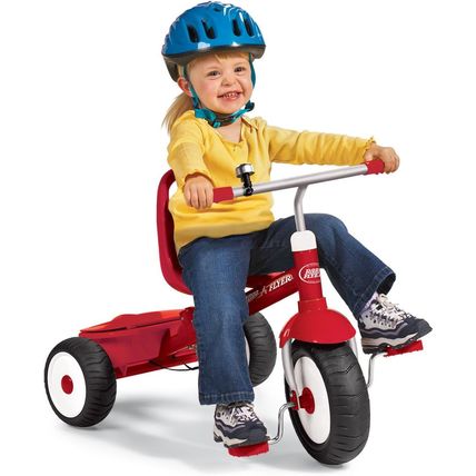 Radio Flyer Deluxe Steer & Stroll Kids Tricycle, Toddler Trike for Ages 2-5, Red
