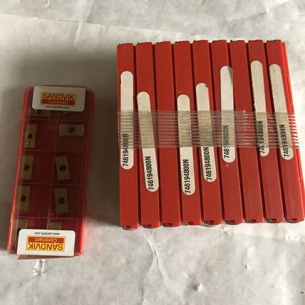 100 SANDVIK 009242N47 7.025,SANDVIK 2040 CARBIDE INSERTS X066000X 043755,EJ,AK