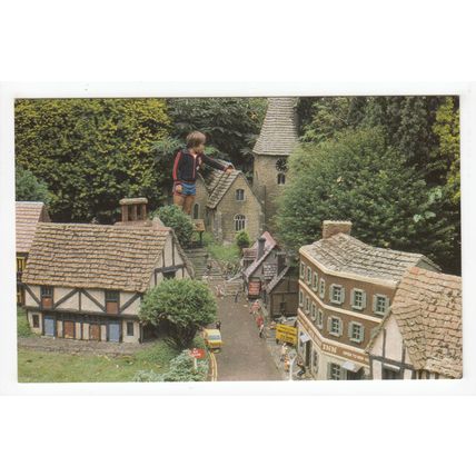 The Model Village West Cliff Ramsgate Kent Postcard 10