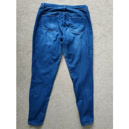 Denim & Co, Ladies ladies Skinny' Denim Jeans, Size 10, inside leg 27"