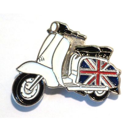 New GB British Union Flag On Scooter MOD Metal Scooterist Bike Enamel Badge