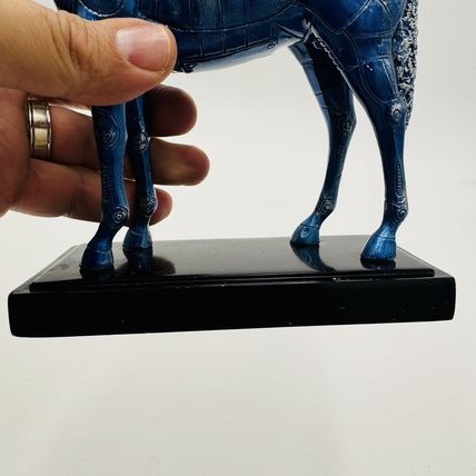 Horse Fever by Mark Hershberger Figurine Marion Cultural Alliance Futura Horse