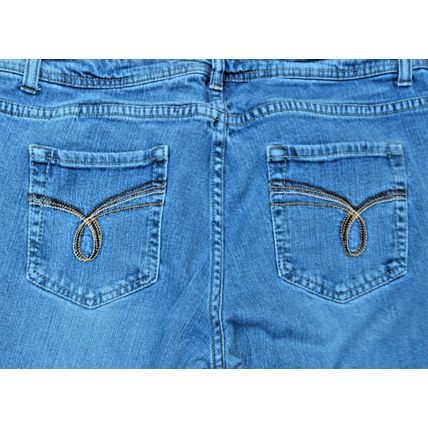 Natural Reflections Women 16P Medium Wash Classic Straight Comfort Stretch Jeans