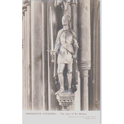 Joan Of Arc Statue Winchester Cathedral Winchester Hampshire Postcard (QHAM335)