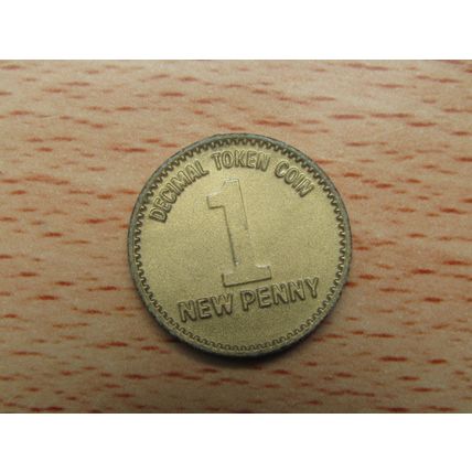 Decimal Token Coin 1 New Penny Plastic (e755)