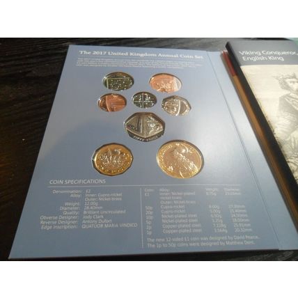 2017 Elizabeth II Annual Coin Set.