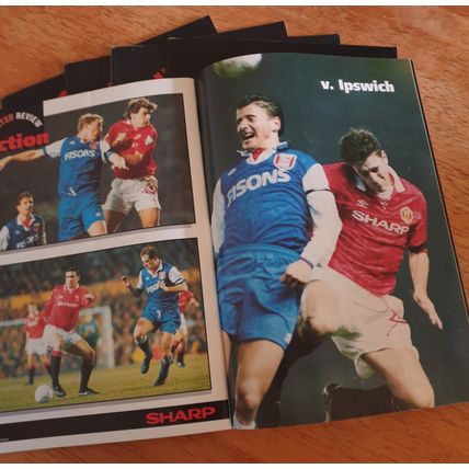X 5 Manchester United Vintage Football Programmes. No's 2/11/14/17/57