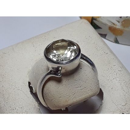 3.25ct Oval Natural light color Peridot Bezel Sterling Silver offset Ring#20071