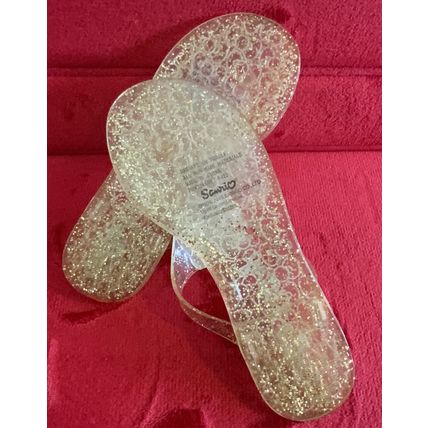 New Pair Of Sanrio 2015 Hello Kitty Jelly Slip on US6 Women’s Sandals