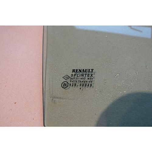 renault megane grand scenic drivers door offside front quarter glass 2004 - 2009